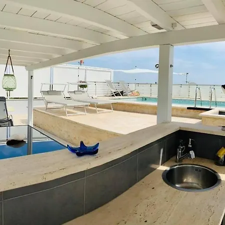 公寓 Luxury Attic With Private Pool *