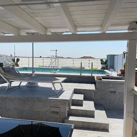Luxury Attic With Private Pool * Aranova